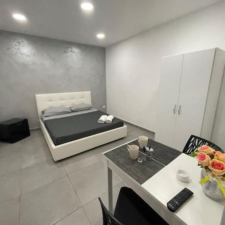 Apartamento House Nunu Nápoles Exterior foto